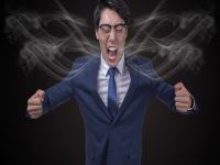 法人代表不是股东可以吗